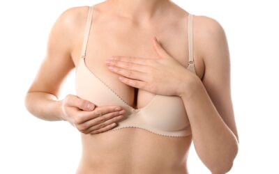 How to Decide Between Saline and Silicone Breast Implants