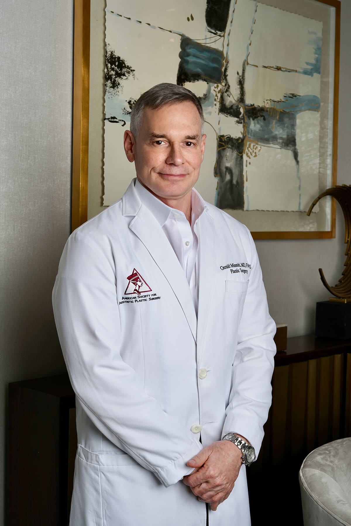 Dr. Minniti Photo with White Coat